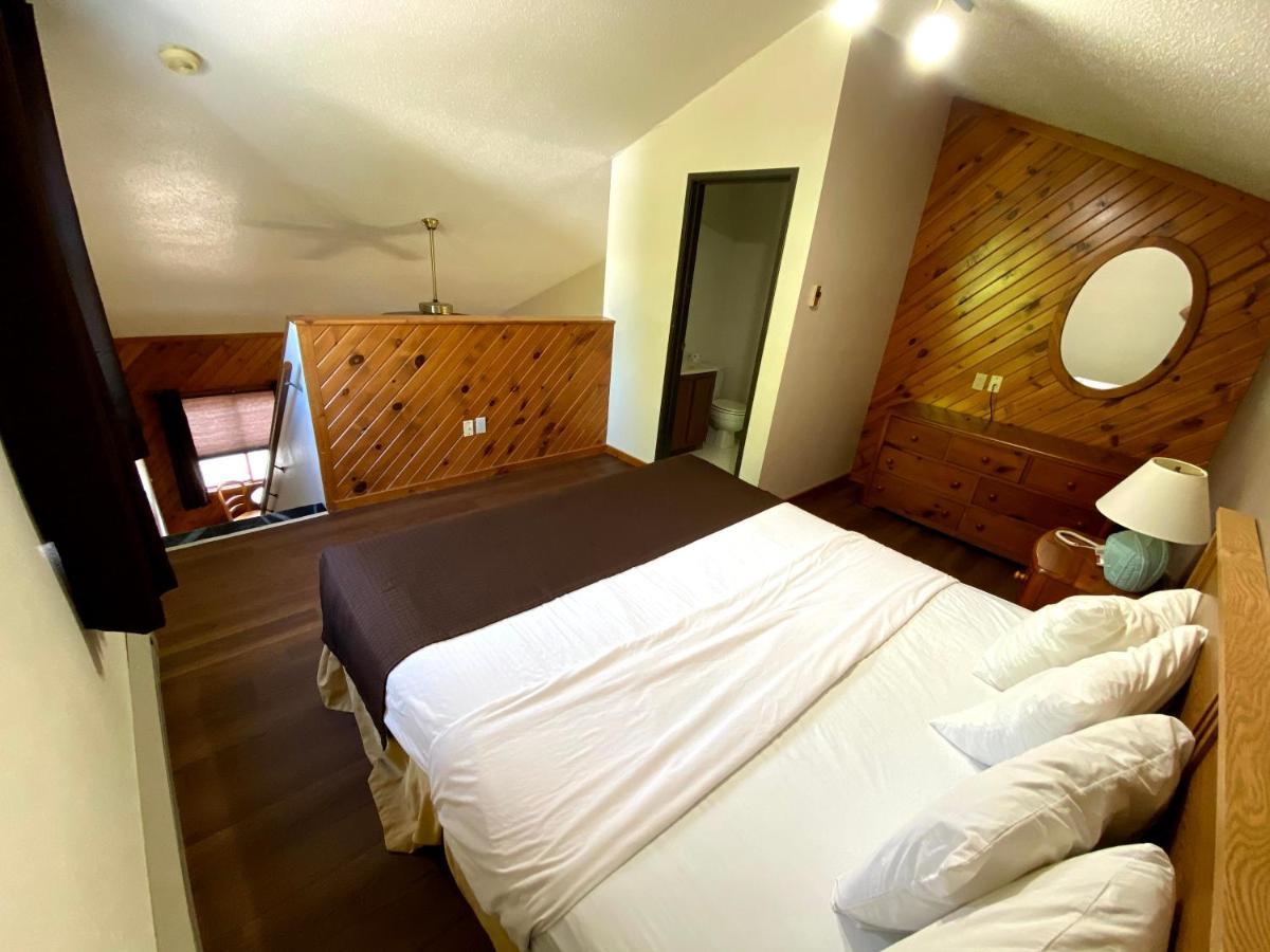 Woodland Inn & Suites Medford Ngoại thất bức ảnh