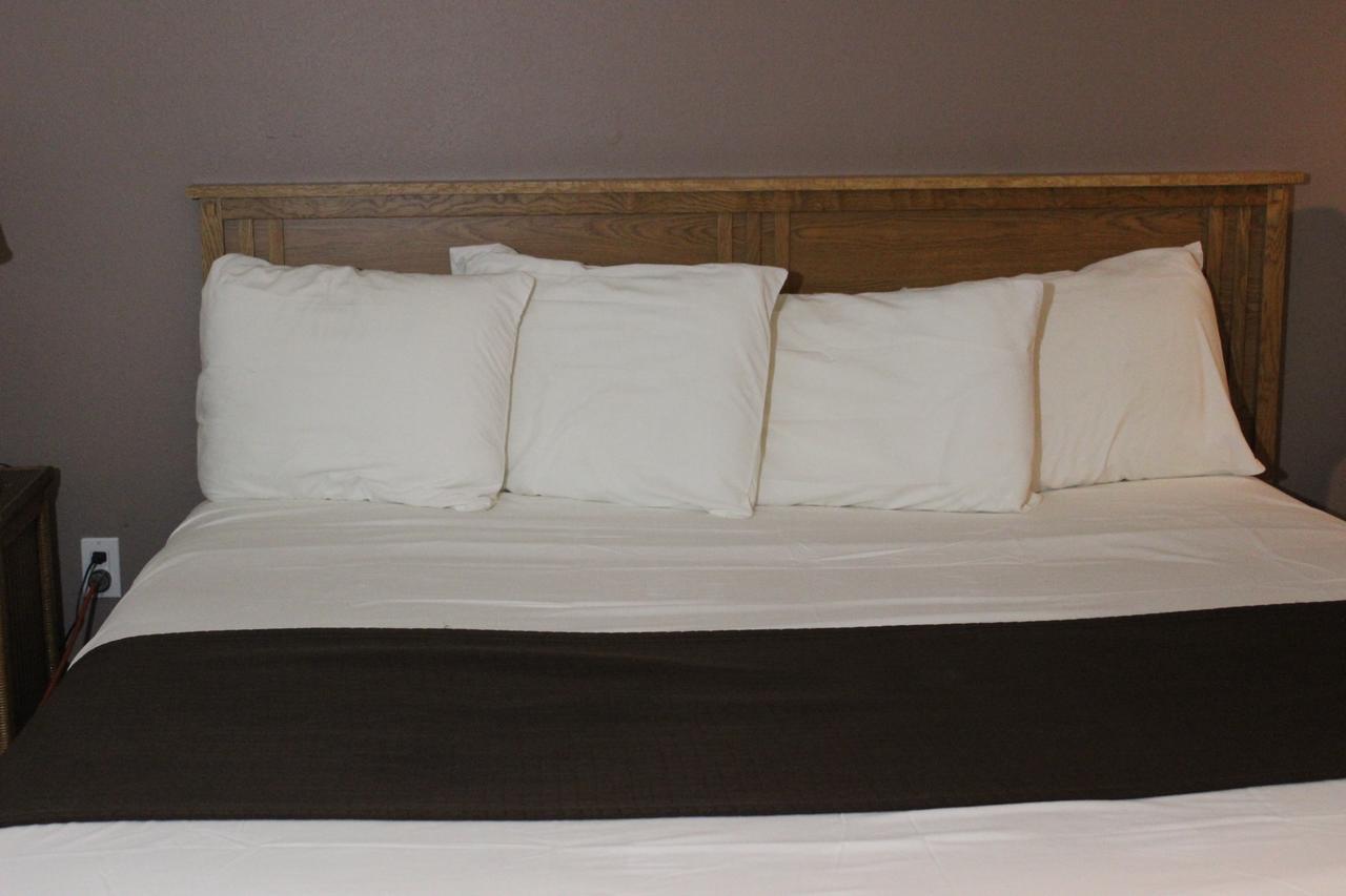 Woodland Inn & Suites Medford Ngoại thất bức ảnh